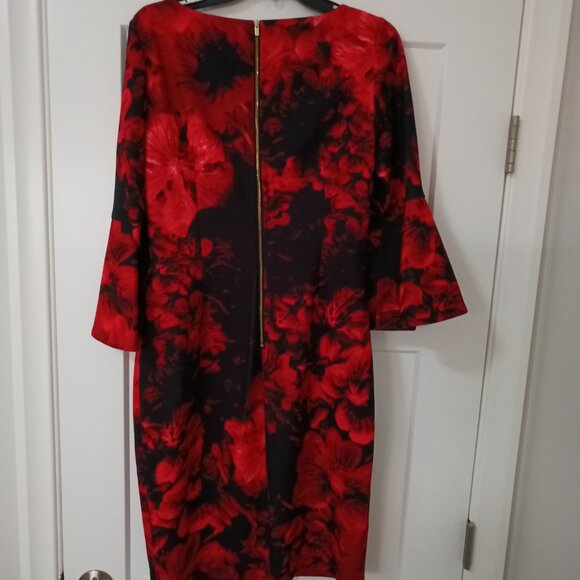 Calvin Klein Dress size 10 Red and Black with three-quarter bell sleeves - Picture 4 of 7